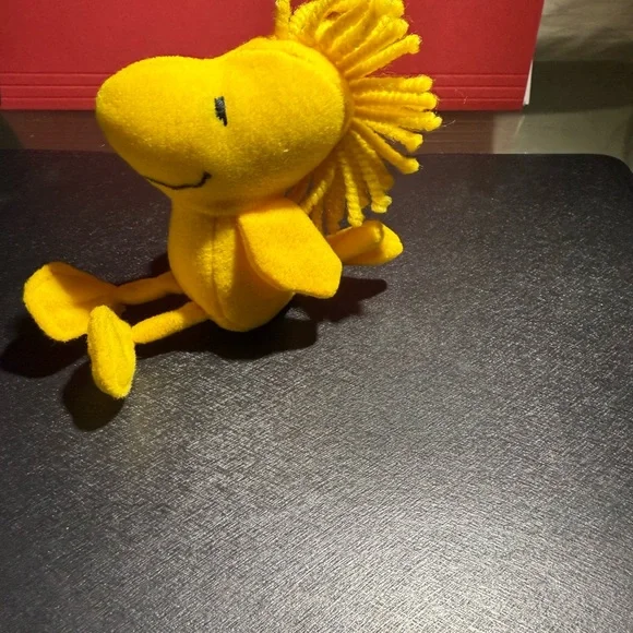 WOODSTOCK Yellow Plush Toy - Picture 4 of 6